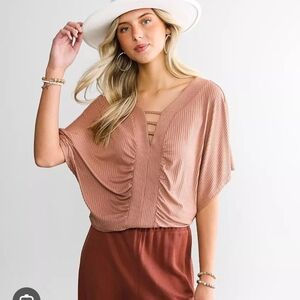 NWT DAYTRIP Women's V-Neck Top